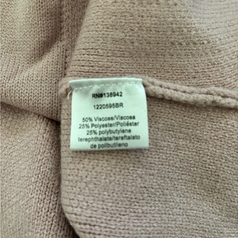 Ontwelfth Sweater Women’s Large Pink Frayed Fringe Detail Crew Neck Casualwear - Picture 3 of 7